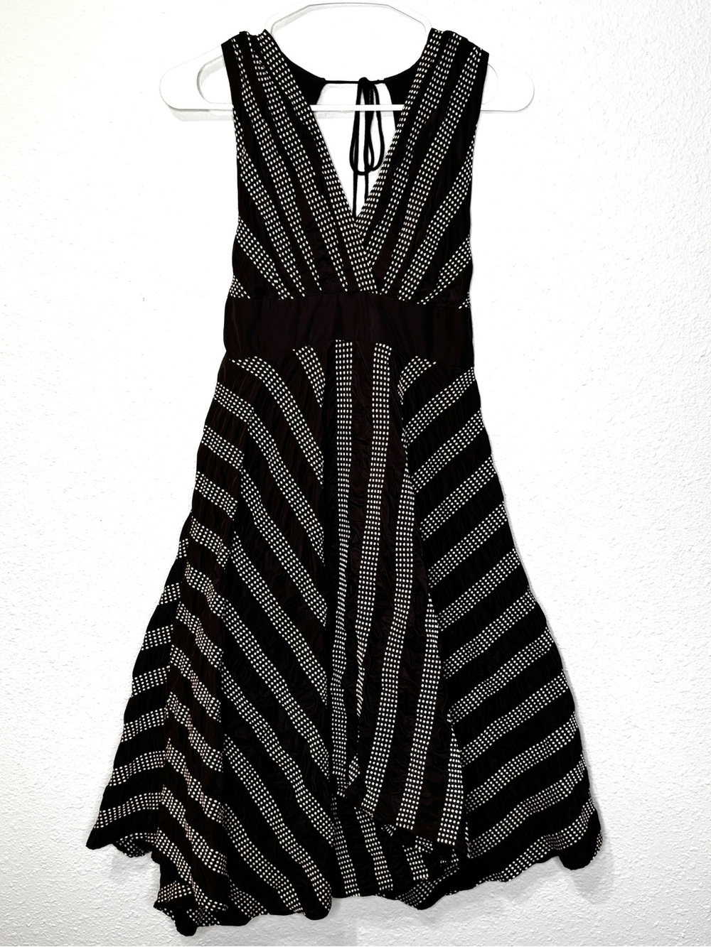 Eva Franco Black & White Crinkle Crepe Ticking Stripe Back Tie Dress 4